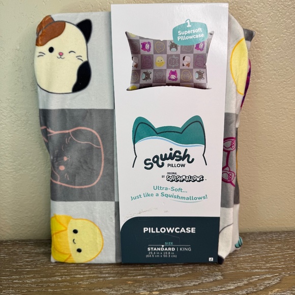SQUISHMALLOWS ultra Soft Pillow Case - Picture 1 of 1